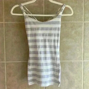 Lululemon Free To Be TankMicro Macro Polar Cream Silver Slate Size 6